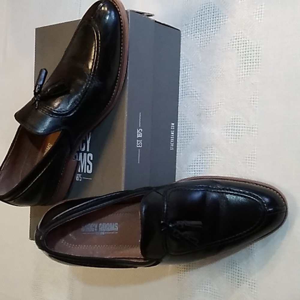 Stacy Adams Donovan Black Men's Dress Shoe in size 9.5 M.